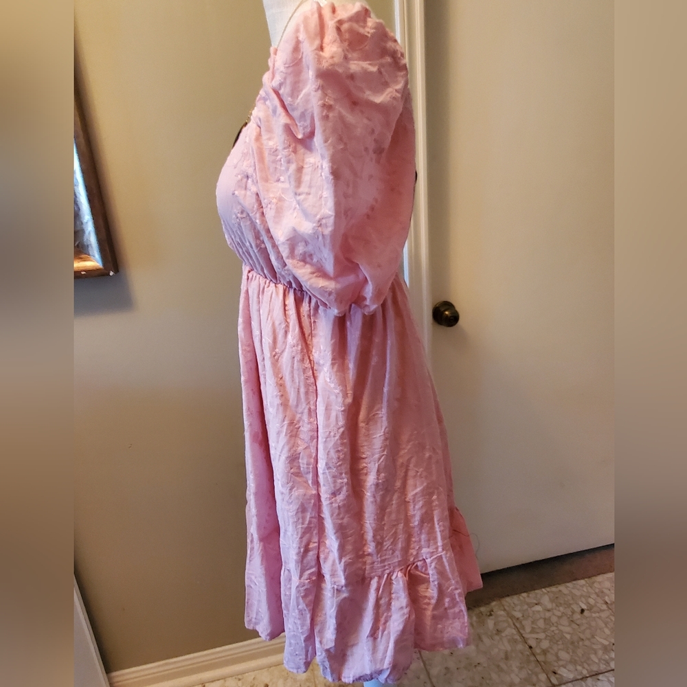 Dress - Picture 5 of 8
